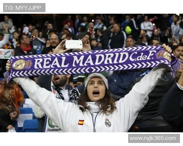 最具魅力的女球迷心目中的足球超级巨星照片合集